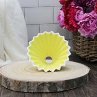 V60 Oregami Style Ceramic Yellow with wood base02