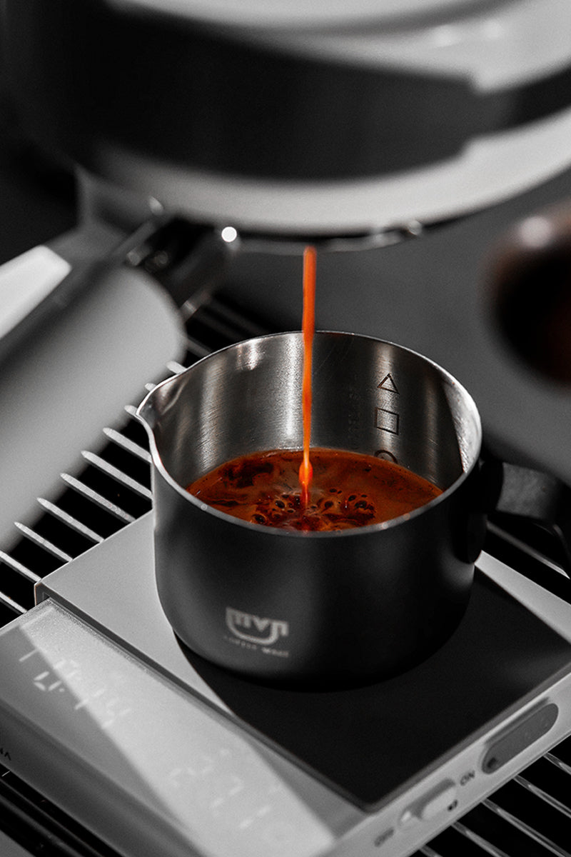 Muvna Measuring SS Shot Cup- choose color