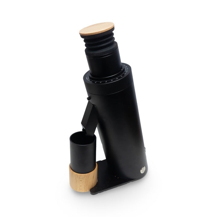 DC63 coffee grinder